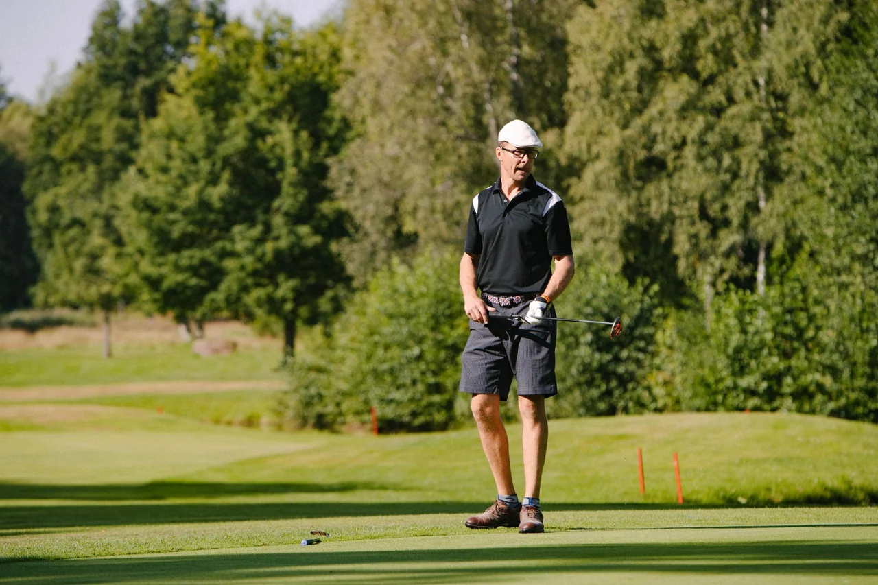 Jaak playing golf