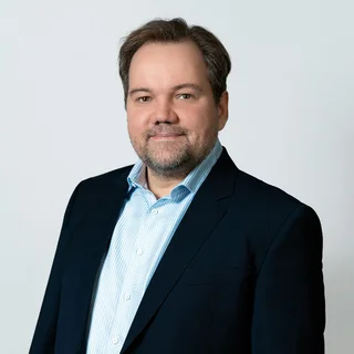 Square format portrait photo of Sven Heiberg